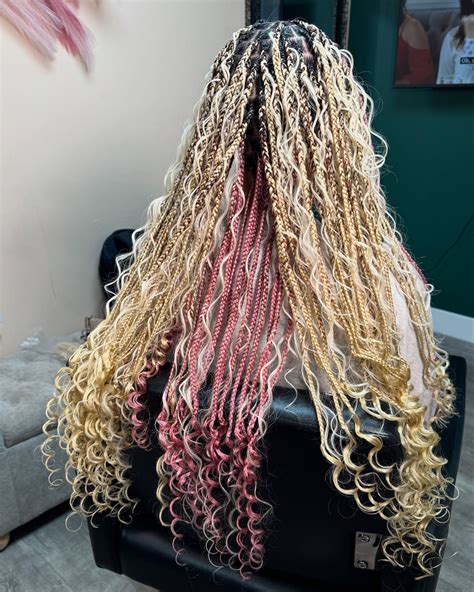 𝐘𝐢𝐫𝐚 𝐂𝐨𝐥𝐨𝐫𝐚𝐝𝐨 𝐒𝐩𝐫𝐢𝐧𝐠𝐬 𝐁𝐫𝐚𝐢𝐝𝐞𝐫 on Instagram Pink and Blonde boho