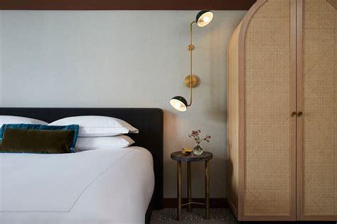 Kimpton Saint George In Toronto Is A Mix And Match Of Eras