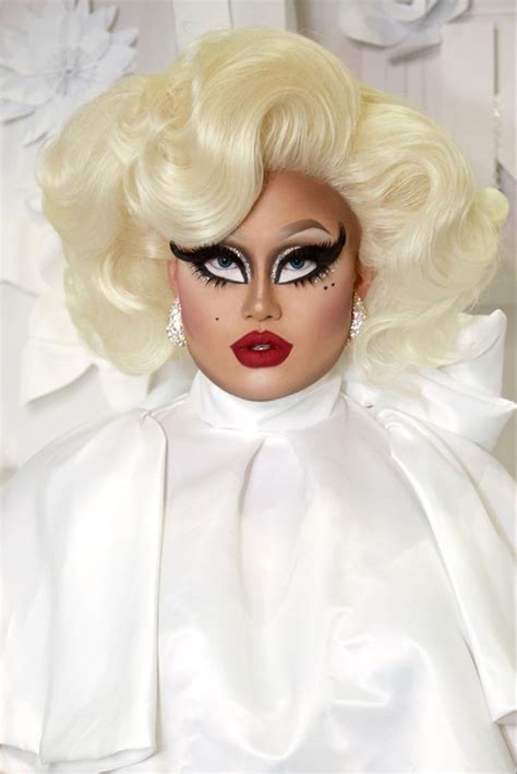 Drag Queen Makeup Drag Makeup Kim Chi Drag Drag Queen Outfits