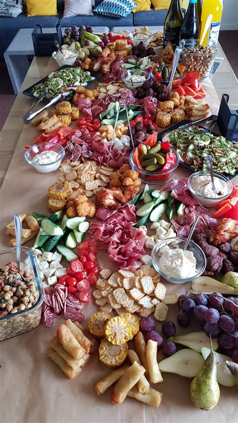 [I ate] Mixed snacks platter : r/food