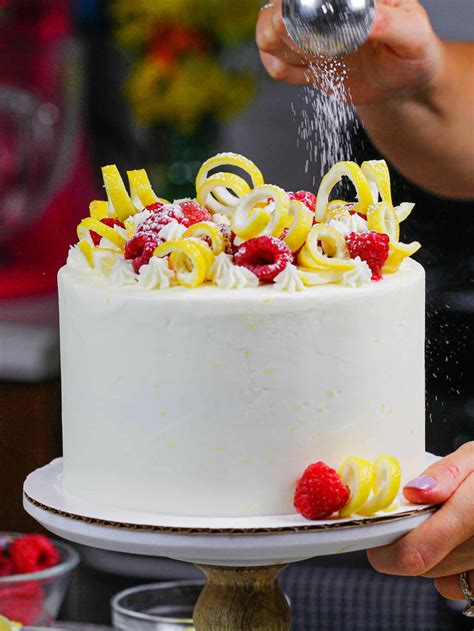 Lemon Curd Raspberry Cake