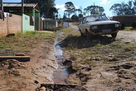 Moradores da periferia de PG sofrem deficiência em infraestrutura