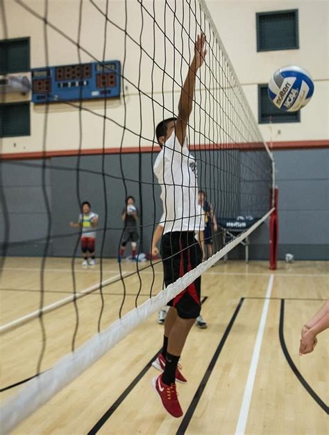 4 Tips To Improve Your Vertical Jump In Volleyball Volleyball Tips