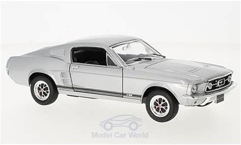 Modellautos Ford Mustang GT 1 24 American Mint Welly Silber 1967