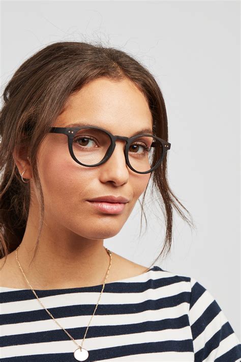 Glasses Fashion Trends 2021 Your Fashion Guru