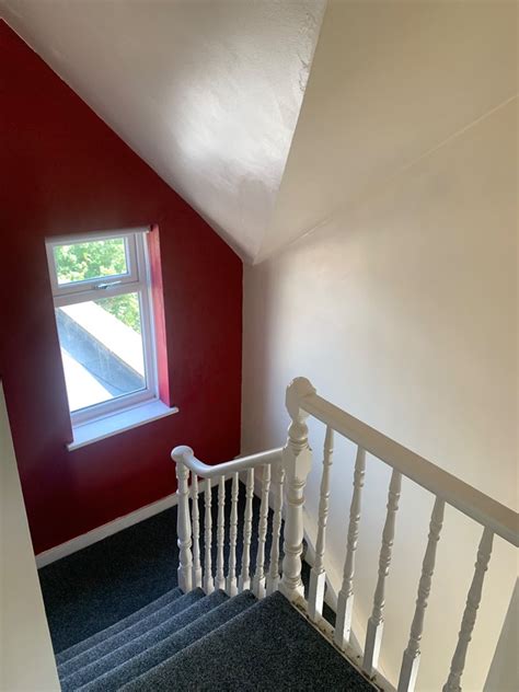London Studio Flat London N11 To Rent Now For £110000 Pm