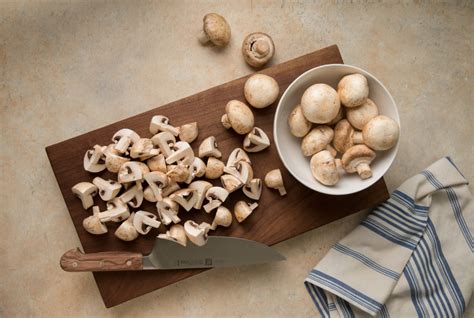 Cooking Quickly How To Microwave Mushrooms Mushroom Council