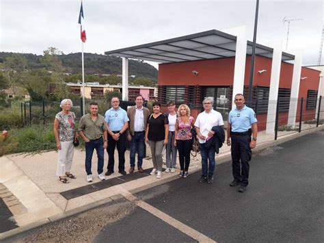 Mairie De Clermont L H Rault Visite A La Gendarmerie