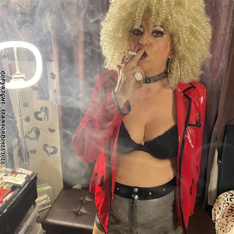 Smoking Tramp Nude Pics Xhamster