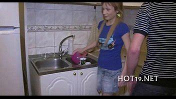 Gal Chupa Y Flequillo Duro XVIDEOS