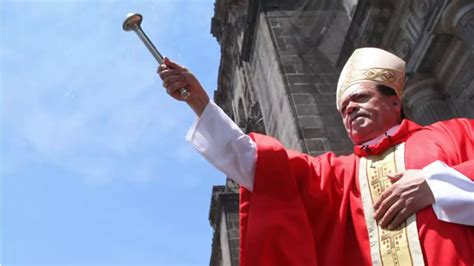 Norberto Rivera Enfrenta Demanda Por Proteger A Sacerdote Acusado De Abuso