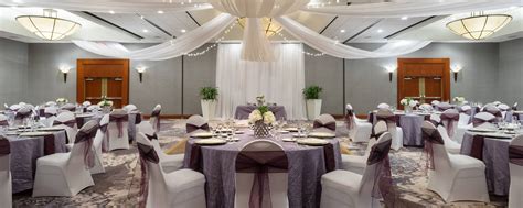 Wedding Reception Venues Clearwater, FL | Clearwater Beach Marriott Suites