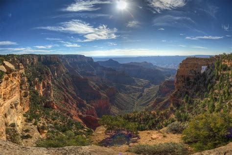 Boy Miraculously Survived After Falling 30 Meters Into Grand Canyon World