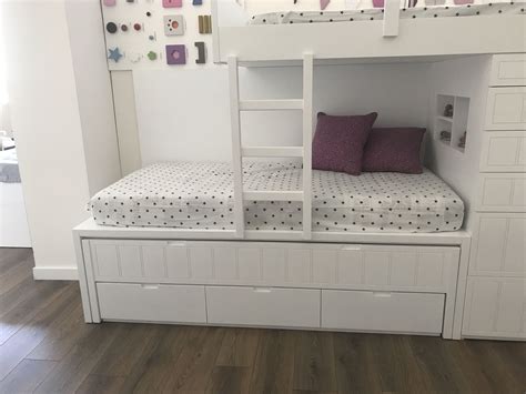 Cama Tren Triple Lacada Blanca Decoración De Habitación Juvenil