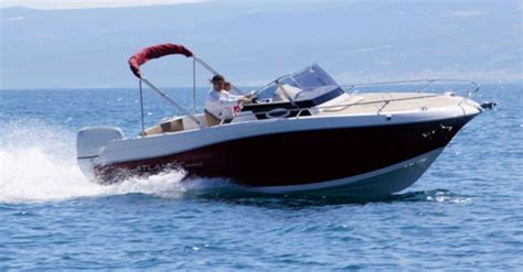 ATLANTIC MARINE SUN CRUISER 690 | rentaboat-info.com