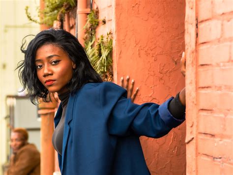 Download Navy Blue Suit - Classic And Stylish Wallpaper | Wallpapers.com