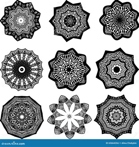 Uppsättning Av Svartvita Mandalas Vektor Illustrationer Illustration