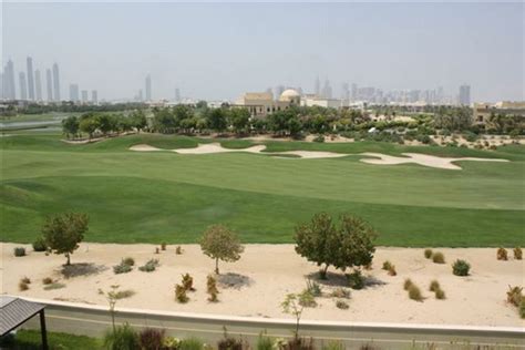 EMIRATES HILLS IMAGES - Emirates Living