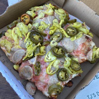 pizza oregon updated june   conger st eugene