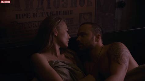 Naked Oksana Akinshina In Versus