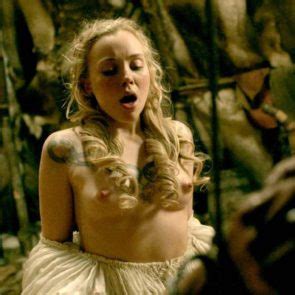 Dagny Backer Johnsen Nude Sex Scene From The Vikings Season 5