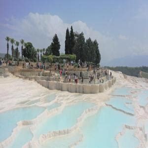 Bayramda yerli ve yabancı turistlerin tercihi Pamukkale oldu haberi