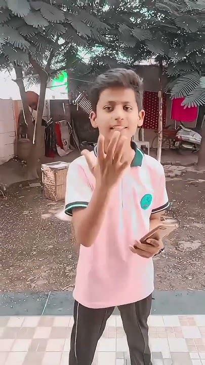 Ek Hi Phone Chalata Hu 😎😂😂😂 Comedy Funny Shortvideo Youtubeshorts Fun Actor Phone Youtube