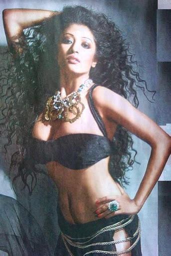 Bollytter Paoli Dam Hot Wallpapers