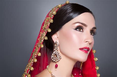 The Best 10 Indian Bridal Makeup Tips