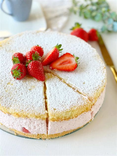 K Sesahne Mit Erdbeeren Kasesahne Torte Geeignet Fur Den Thermomix