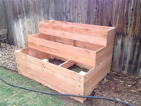 Cedar Raised Garden Beds 3 Tiers Cedar Raised Garden Beds Cedar