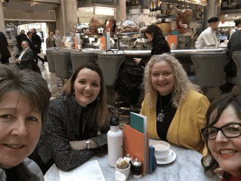 Mentoring with Adèle Naked Recovery