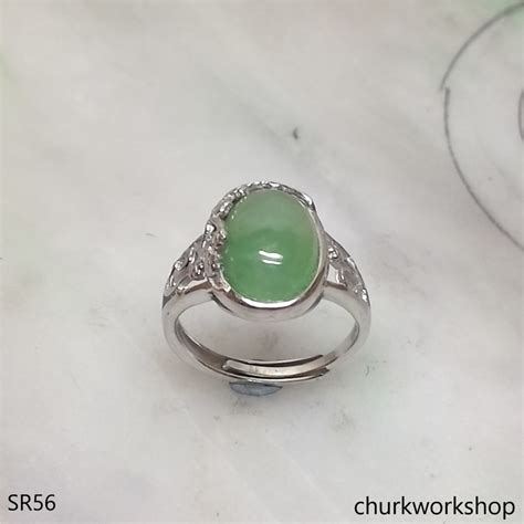 Light green jade ring – Churk Work Shop