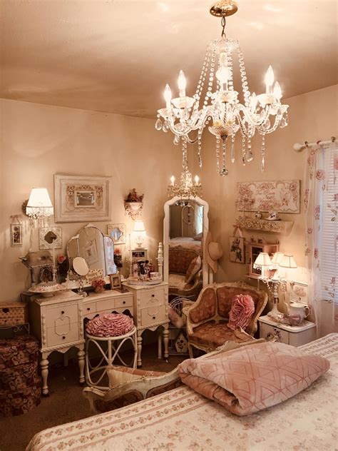 Shabby Chic Pink Shabby Chic Room Shabby Chic Bedrooms Chic Bedroom