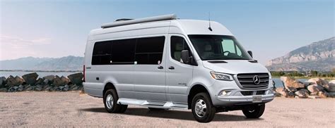 4 Awesome Rvs With All Wheel Drive With Pictures