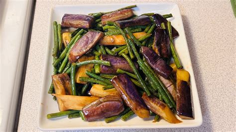 晚餐吃什麼～長豆角炒茄子。素食。stir Fried Green Long Beans And Eggplants Youtube