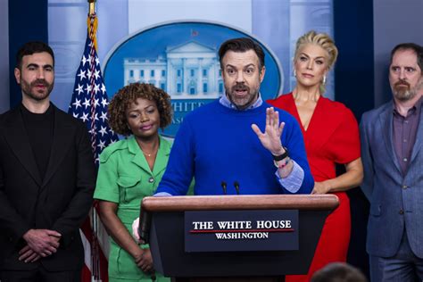 ‘ted Lasso Cast Visits White House To Promote Mental Health Bloomberg