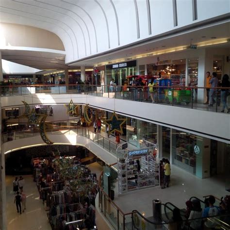Chickona Ada Apa Di Mall Ciputra Cibubur