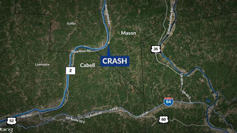 Tractor Trailer Crash Closes Road In Mason County West Virginia Wowk