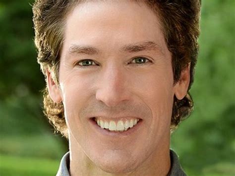 Hurricane Harvey Houston Televangelist Joel Olsteen Blasted For Non