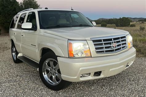 No Reserve 46k Mile 2005 Cadillac Escalade For Sale On Bat Auctions