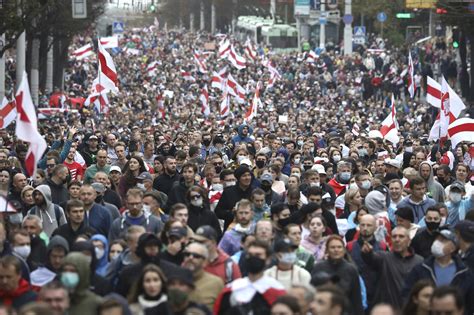 Belarus detains 500 at weekend anti-government protests