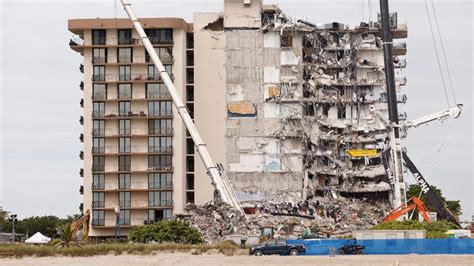 A La Venta Pondrán Terreno De Edificio Colapsado En Miami Para Ayudar A