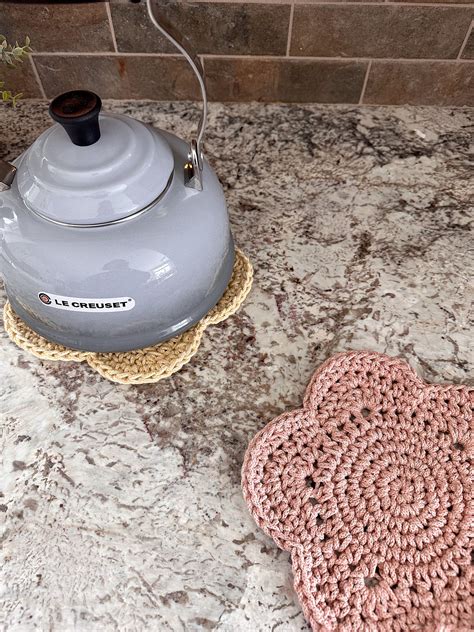 Daisy Hot Pad Crochet Pattern PDF PATTERN Crochet Hot Pad Crochet Trivet Handmade Hot