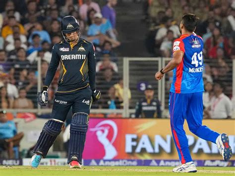 Delhi Capitals Beat Gujarat Titans By 6 Wickets