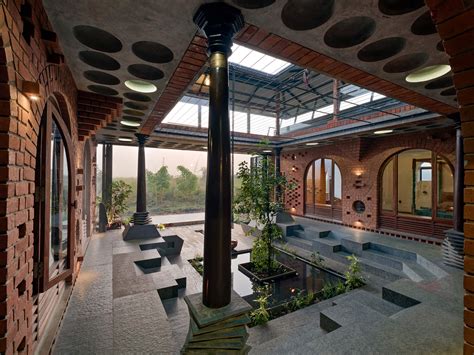 Deep Mahal Celebrates The Courtyard As A Central Public Space In The House