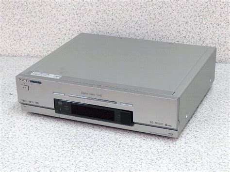 【傷や汚れあり】 Sony ソニー Wv Dr5 Dv Minidv S Vhs ビデオデッキ Video Cassette Recorder