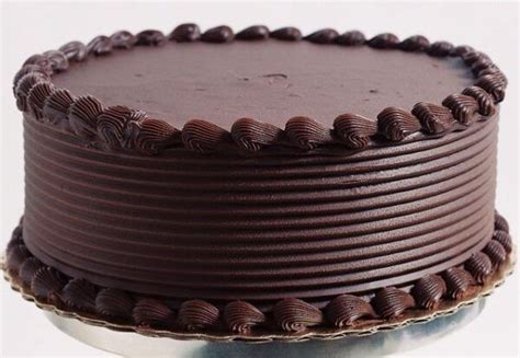 آموزش تزیین کیک تولد شکلاتی تورینو پلاس Moist Chocolate Cake