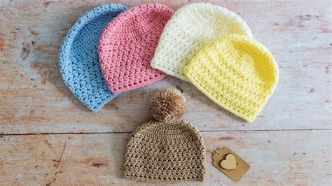 Easy Crochet Baby Hat (A Free Pattern) - Maisie and Ruth