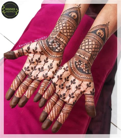 Top Front Mehndi Designs For Hands Poppy